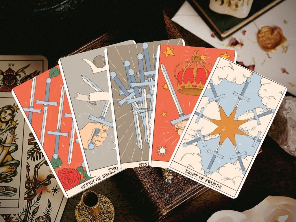 Palo de espadas - Tarot